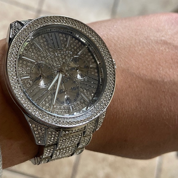 MICHAEL KORS Wren Silver-Tone Watch - Picture 16 of 16